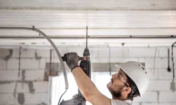 Annual Garage door maintenance in Dubai