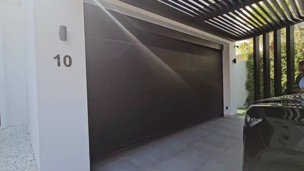 Garage Door Repair in Dubai: Fast and Reliable Solutions
