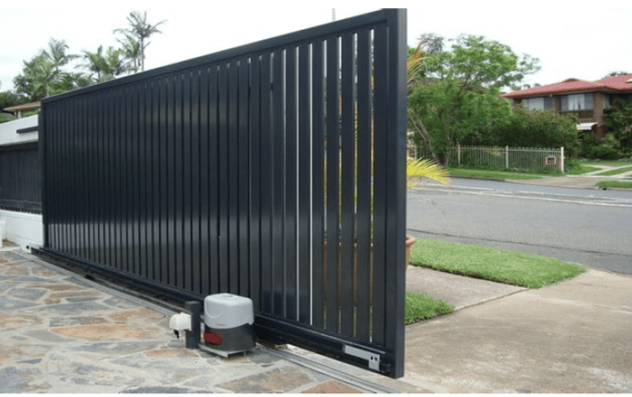 Sliding Gates versus Swinging Gates in Dubai