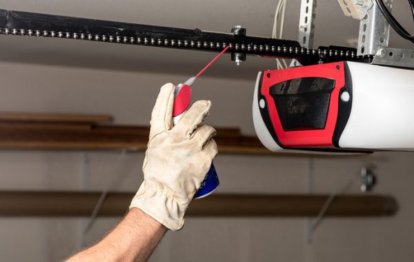 The Ultimate Guide to Garage DoorMaintenance in Dubai