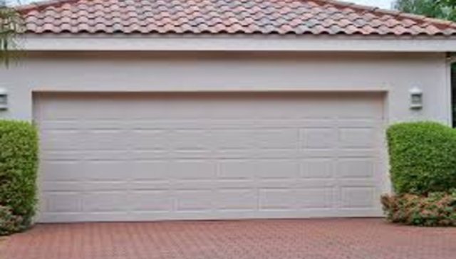 the best garage doors in dubai